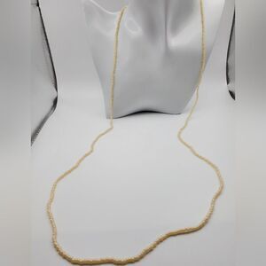 Regency Chip pearls necklace‎